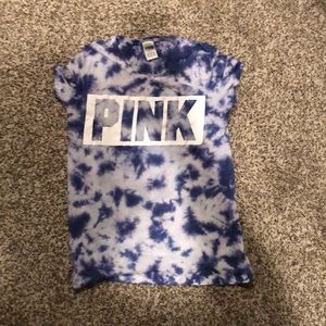 Victoria’s Secret Pink Tie-dye T-Shirt❗️